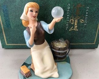 (D12) $50  Cinderella “They Can't Stop Me From Dreaming” - - w Box, NO COA