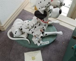 BFIG-15 ($250) "Pongo with Puppies" #95902 45th Anniversary of 101 Dalmations.  Measures 19.5"h x 20" long.  Some scratches to the base, see pics (dog covers them).  Pongo is in great condition!