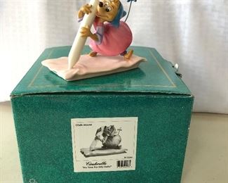 (D15) $30 Cinderella Chalk Mouse “No Time For Dilly Dally” w Box, NO COA