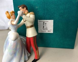 (D22) $100 Cinderella and Prince Charming “So This Is Love” 9.5’h w Box, NO COA