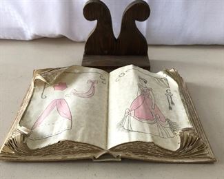 (D23) $60 Cinderella Sewing Book w Wooden Stand no Box NO COA
