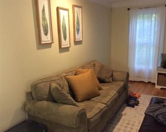 Set of (Large) Couch $175.00
Good Condition
Contact Mary: 401-996-0612 or macrowshaw@cox.net Anne: 401-935-2490