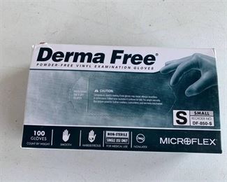Derma Free Powder Free Vinyl Examination Gloves Small Package of 100