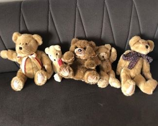 $20 5 Stuffed Bears, Boyd & TY