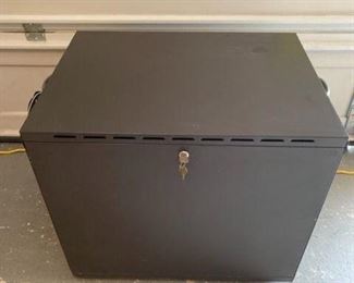 ROWE HIDEAWAY JUKEBOX
Model HML
Plays 45 rpm records