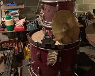 Drums, drum sets, drum sticks