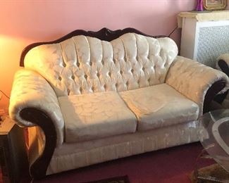 Tufted Love Seat