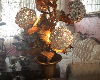 Exception Italy Floral Lamp