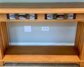 Mission Style Solid Oak  Sofa Table
50w x 18d x 31h stainglass inlaid front panel $145