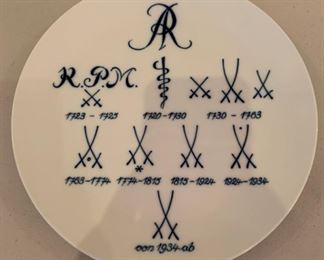 Meissen marks wall hanging plate - $50 - 10"