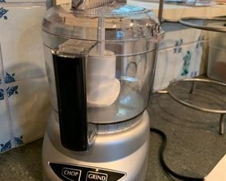 Mini Cuisinart - $5