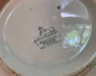 Alternate view - $10 - 11" Diameter by 4 1/2" height