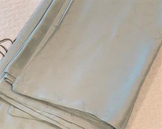 Queen Duvet Cover - $10