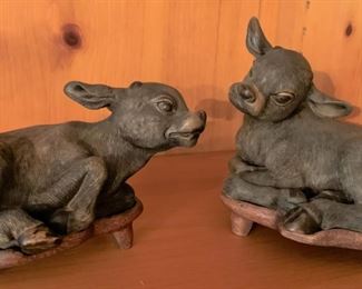 Alternate view - 2 Figurines - 7" in length - $10
