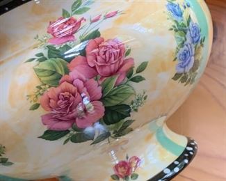 Alternate view - Bill Smith Lidded Tureen - 9.5" - $20