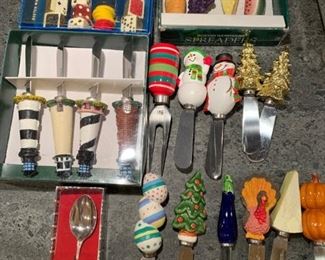 Lot of spreaders - $15