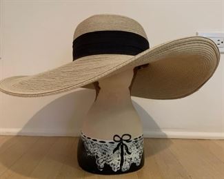 $10 - Size Small