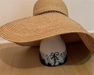 $10 - Size Small