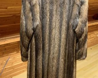 Alternte view - Mink Coat - $400 - Size 7