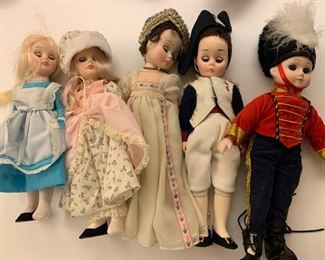 Lot of dolls - $20 - Approx. 7" tall