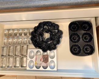 Lot of Baking Pans - $25