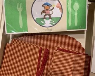 Lot of Placemats and Napkins - $10