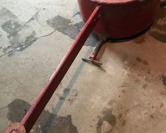 Alternate view - Extra large tree stand - $10 - 8"H x 35"W . Opening is 10 1/2"D.