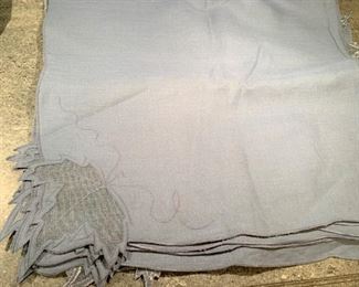 Lot of 12 elegant napkins - $35