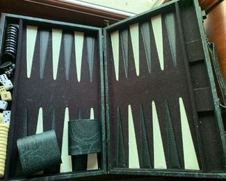 Alternate view - Backgammon set - $15