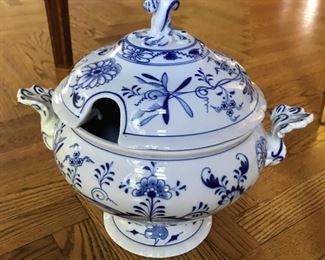 Alternate view - Meissen Blue Onion Tureen - 12"H x 9"D x 14"W - $125