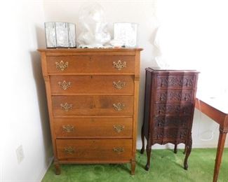 Chest of drawers 46 t 30 w 16 d