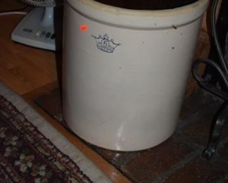 Antique 6 gallon Crock