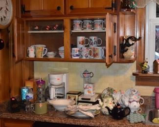 Kitchen Items, Collectibles and Antiques