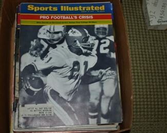A sample of the Sports Illustrated Magazines dating from the late 1960's - 1971 all in great condition!