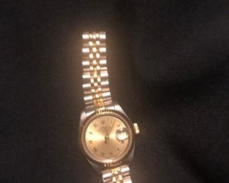 Ladies 2 tone 14k/Stainless Rolex 
