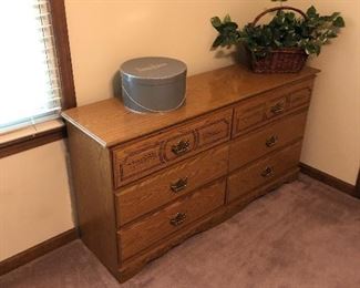 part of set 6 drawer oak dresser