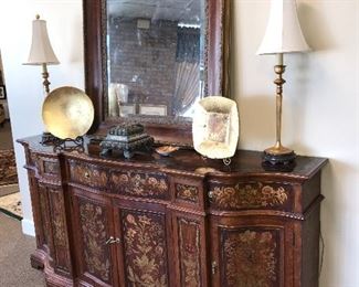 Credenza 795.00
Mirror 200.00