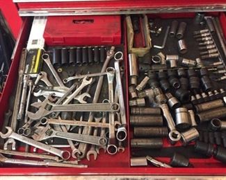 Tools galore. So many tools...