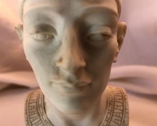 Italian Nefretiti Bust