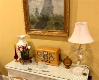 Lloyd Loom wicker, vintage radio, Paintings