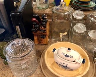 Several Kuerig coffee makers, stoneware baking dishes