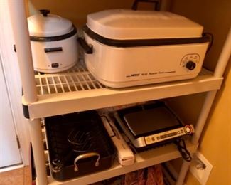 Roasters, Lots of electric small appliances