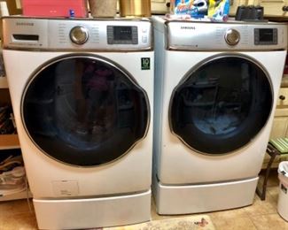 Samsung front load washer & GAS dryers with pedestals. 5 years old 