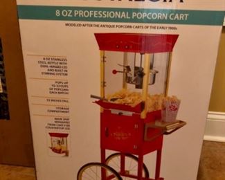 New in box Nostalgia 8oz. Large Popcorn Cart