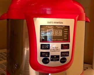 Cooks Essentials pressure cooker