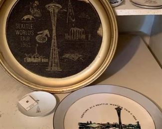 131 Seattle Worlds Fair Collectibles