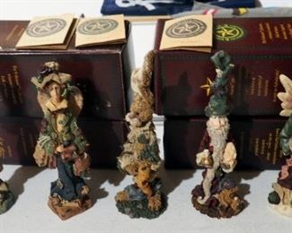 Boyd's Bears And Friends Folkstone Collection, Numbered Pieces With 4 Original Boxes, Qty 5 Figures