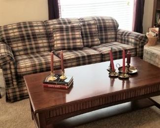 Great couch and Thomasville coffee table