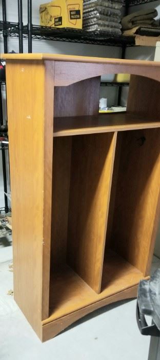 Storage shelving
