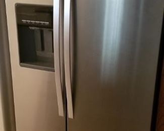 Whirlpool refrigerator
